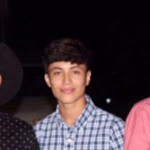 Meet your Posher, Carlos